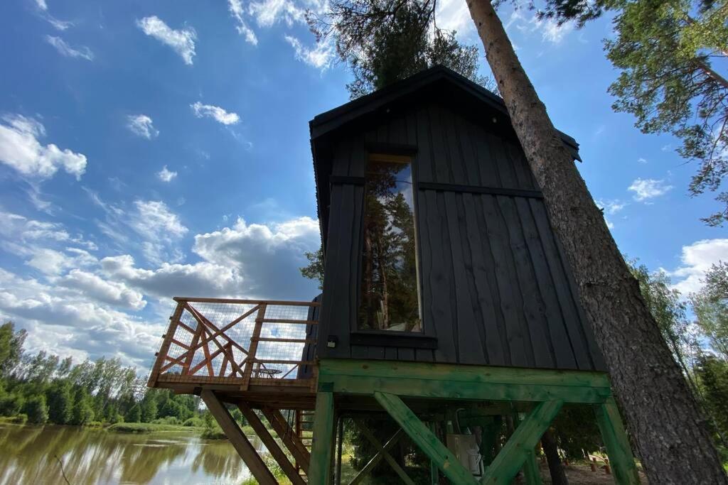 Dragon House In The Tree! Jacuzzi, Sauna ,Cinema,Heated Lici  Экстерьер фото